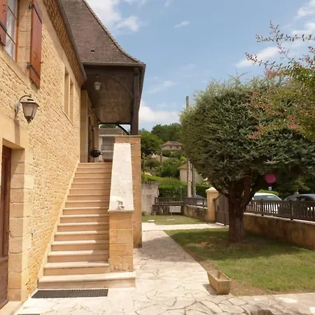 Grand Logement Dans Belle Maison Perigourdine A 2 Pas Du Centre De Avec Stationnement Devant Ferienhaus