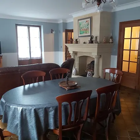 Ferienhaus Grand Logement Dans Belle Maison Perigourdine A 2 Pas Du Centre De Avec Stationnement Devant